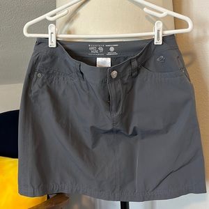Mountain hardwear skirt